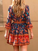 Cargar imagen en el visor de la galería, Bohemian Style V-Neck 3/4 Sleeves Floral Dresses

